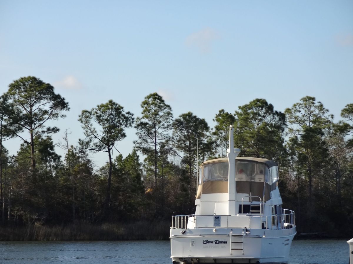 2006 Ocean Alexander 48 