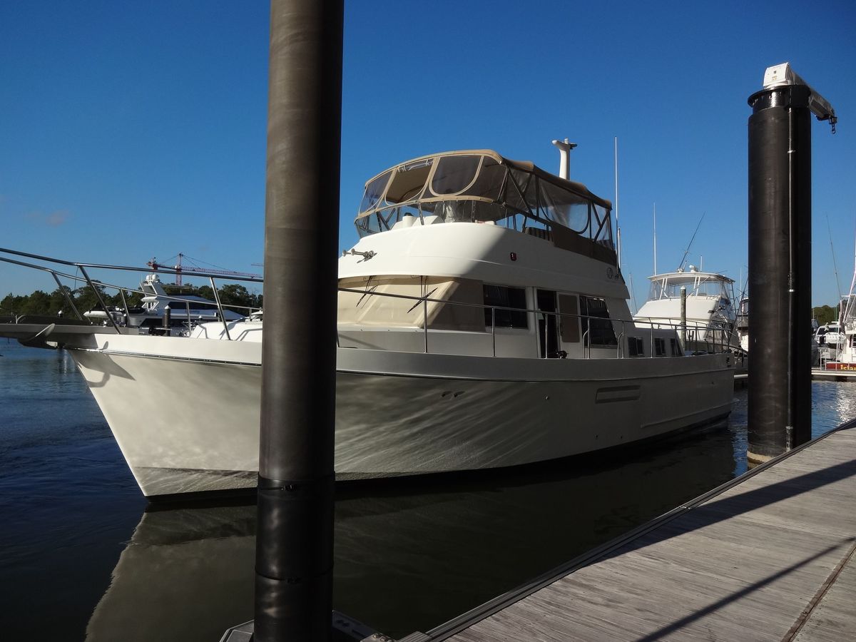 2006 Ocean Alexander 48 