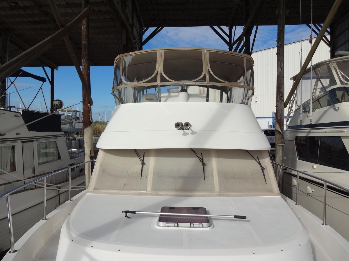 2006 Ocean Alexander 48 
