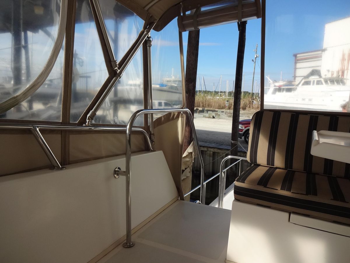 2006 Ocean Alexander 48 