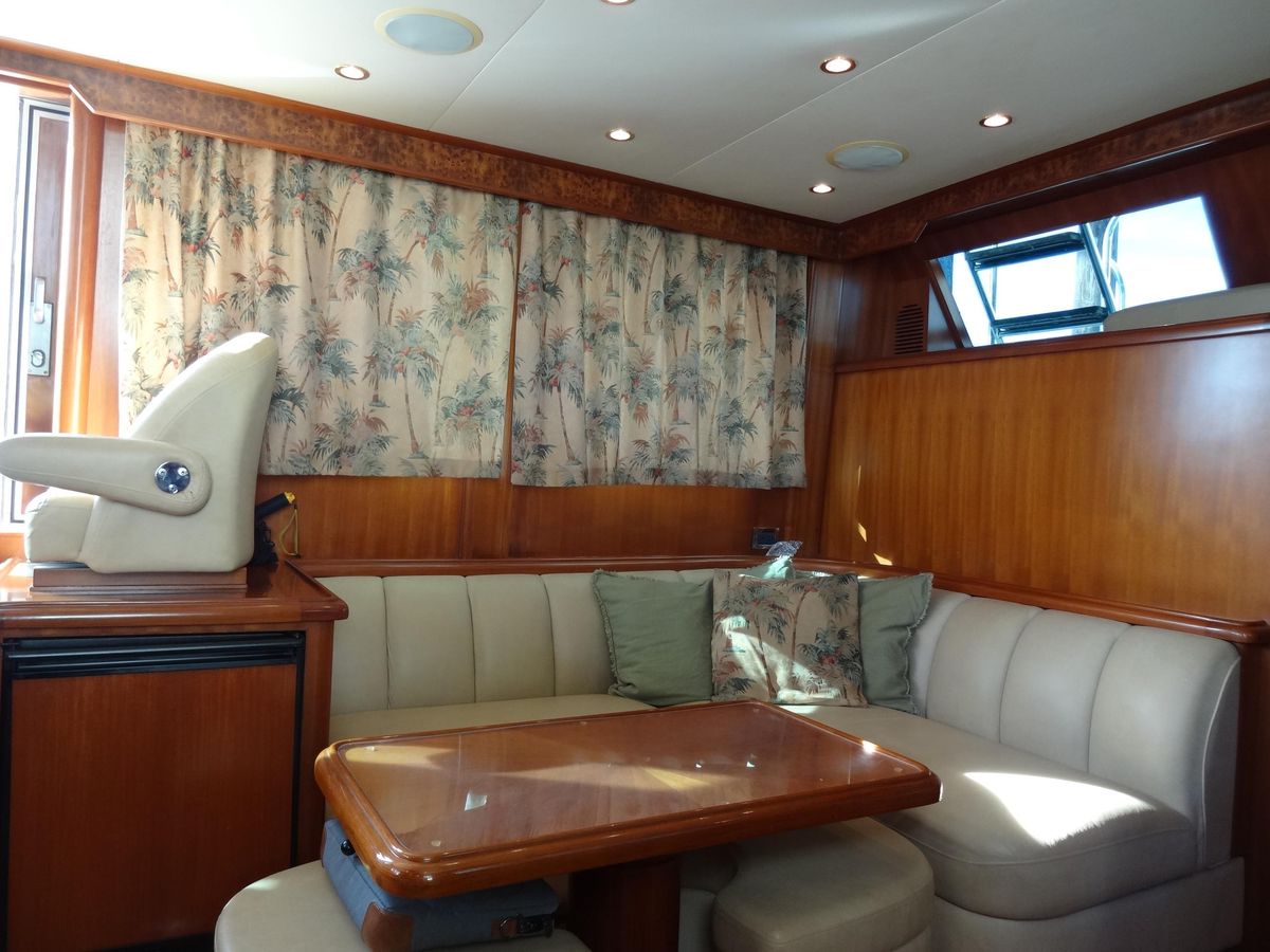 2006 Ocean Alexander 48 