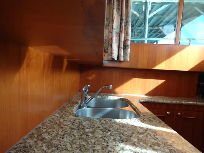 Slow Dance 1000 Hr. Service & Ready To Go Again Yacht Photos Pics 