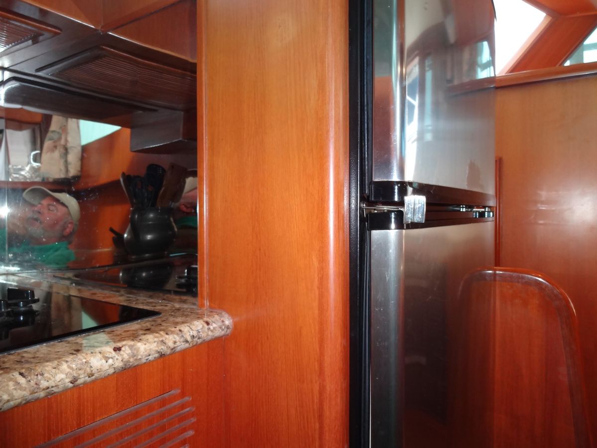 2006 Ocean Alexander 48 