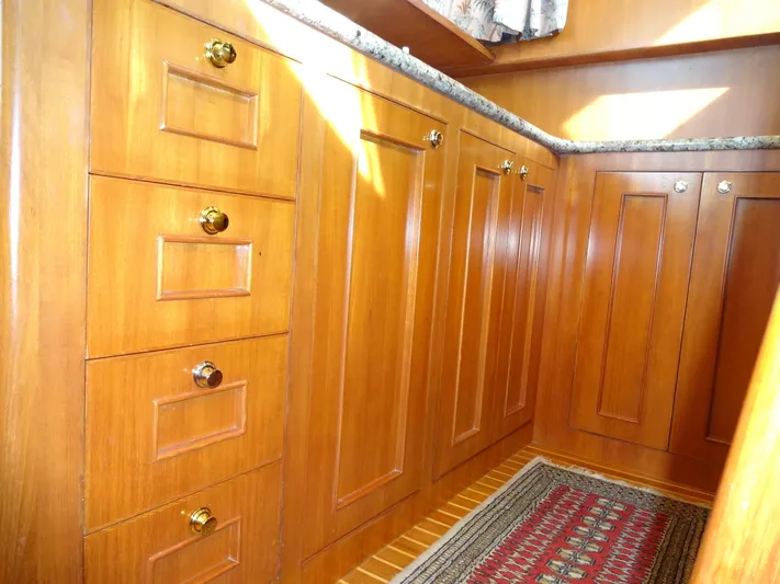 Slow Dance 1000 Hr. Service & Ready To Go Again Yacht Photos Pics 