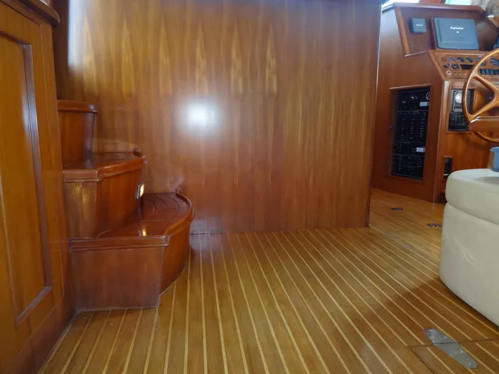 Slow Dance 1000 Hr. Service & Ready To Go Again Yacht Photos Pics 