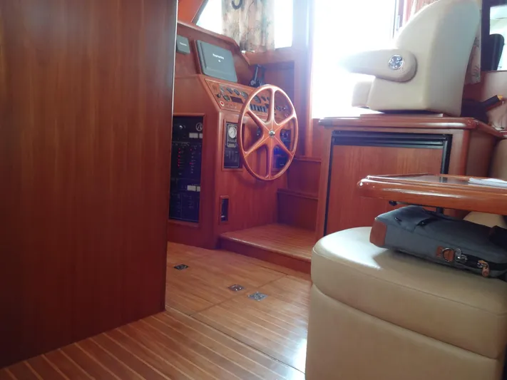 Slow Dance 1000 Hr. Service & Ready To Go Again Yacht Photos Pics 