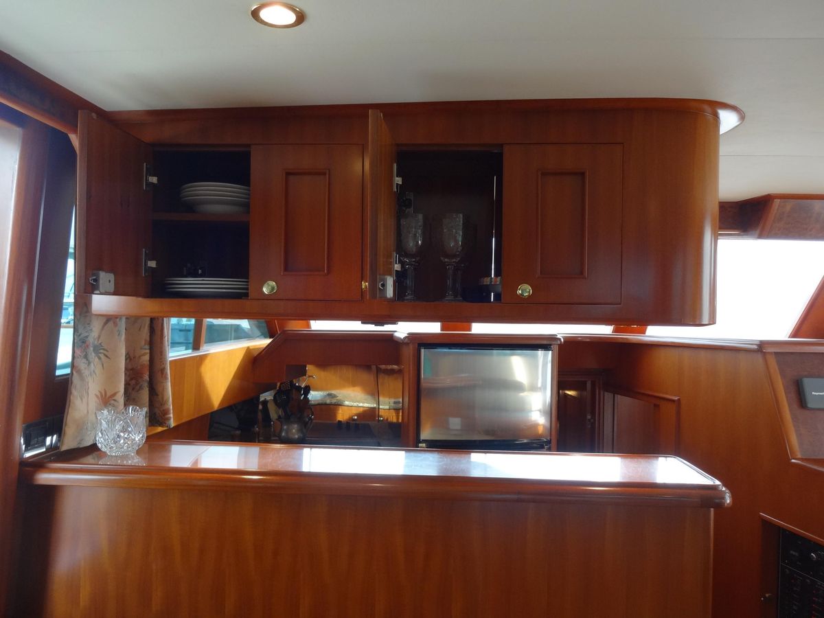 2006 Ocean Alexander 48 