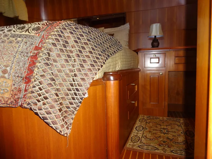 Slow Dance 1000 Hr. Service & Ready To Go Again Yacht Photos Pics 