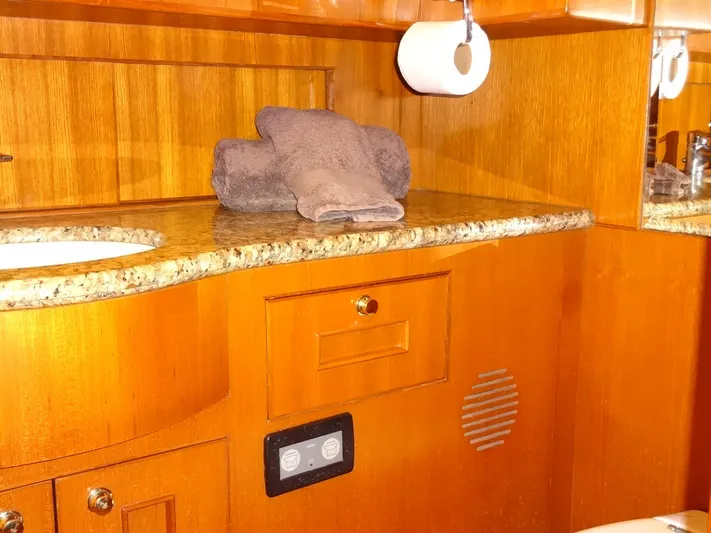 Slow Dance 1000 Hr. Service & Ready To Go Again Yacht Photos Pics 