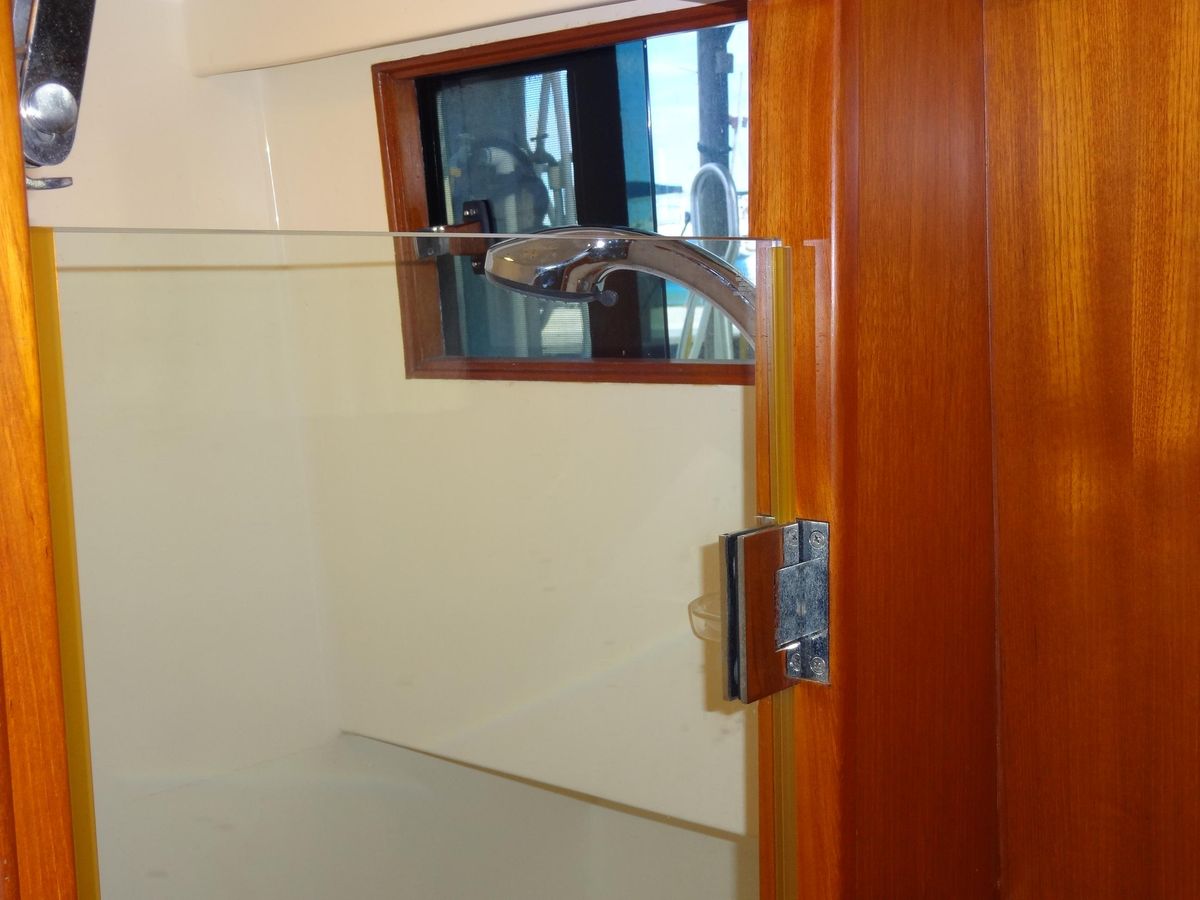 2006 Ocean Alexander 48 