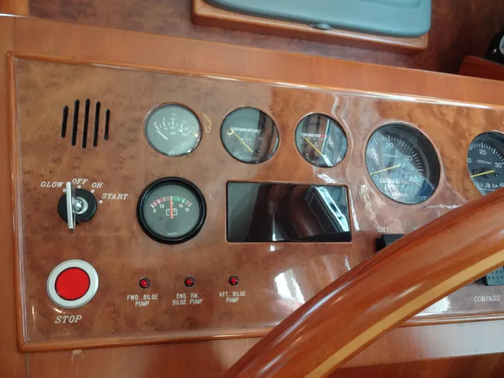 Slow Dance 1000 Hr. Service & Ready To Go Again Yacht Photos Pics 