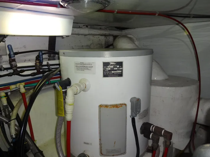 Slow Dance 1000 Hr. Service & Ready To Go Again Yacht Photos Pics 