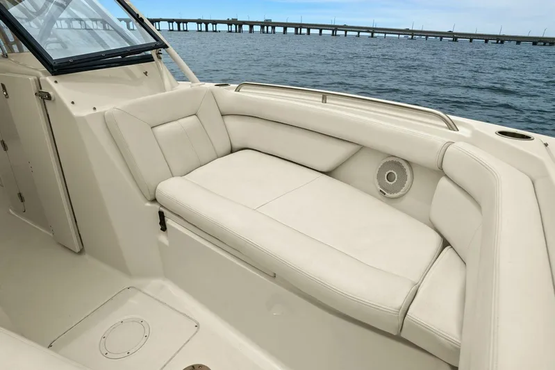 Patsy Ru Yacht Photos Pics Luxurious seating on 2016 Grady-White 285 Freedom boat with ocean view.