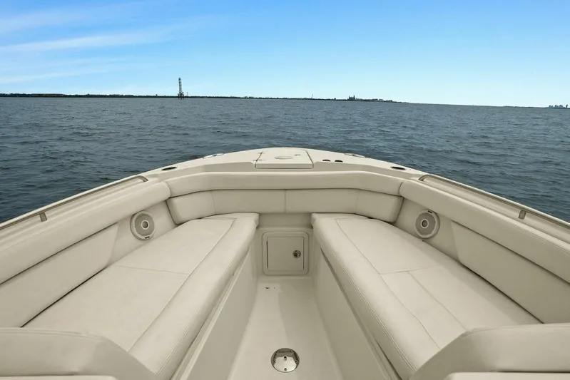 Patsy Ru Yacht Photos Pics 2016 Grady-White 285 Freedom boat interior with ocean view.