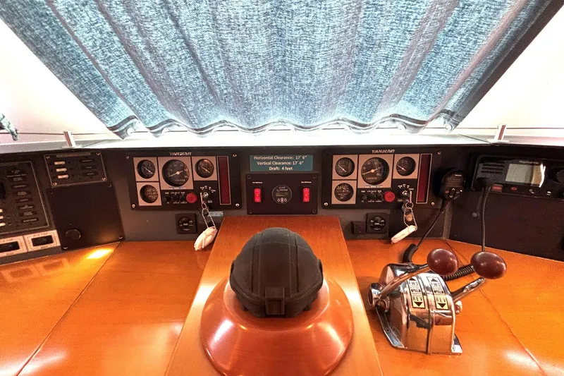 Imagine Yacht Photos Pics Control panel of a 2000 Fountaine Pajot Maryland 37 yacht with navigation instruments.