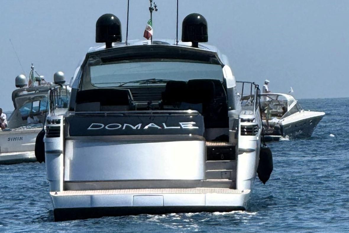2009 Pershing 60 