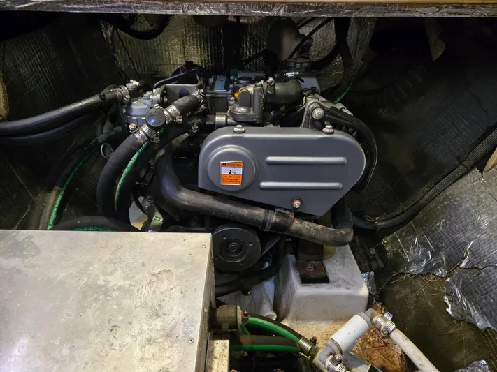 14hands Yacht Photos Pics Yanmar - port