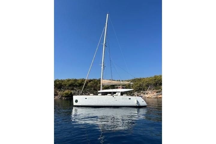 2019 Lagoon 45 