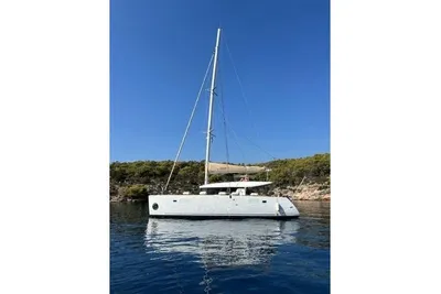 2019 Lagoon 450 s