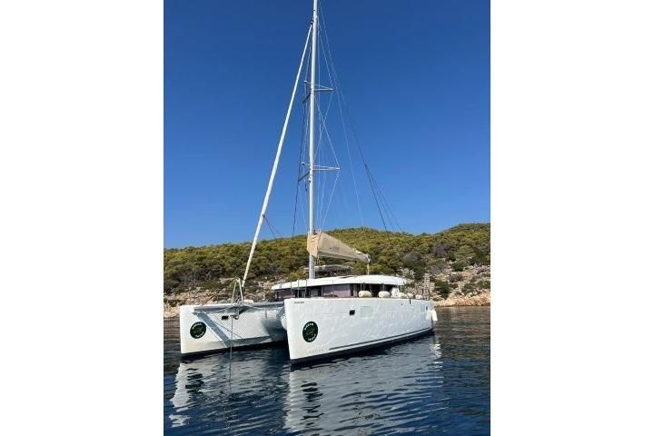 2019 Lagoon 45 