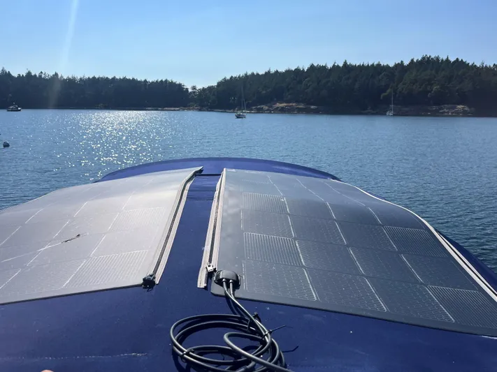 Resilient Yacht Photos Pics 