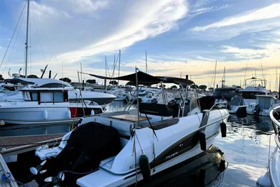 2017 Beneteau Flyer 8.8 Spacedeck