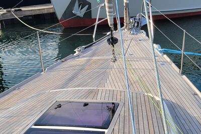 Yacht