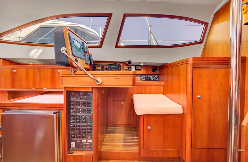 Friendship Yacht Photos Pics 