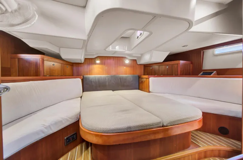 Friendship Yacht Photos Pics 