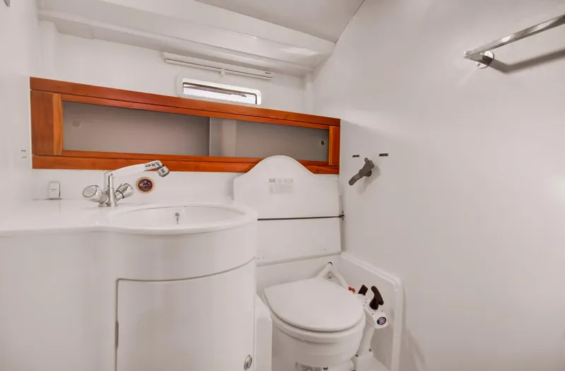 Friendship Yacht Photos Pics 