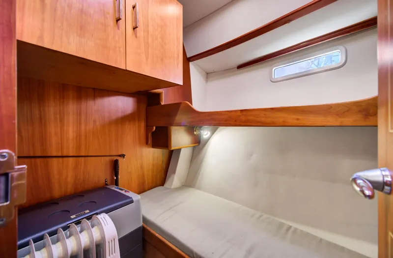 Friendship Yacht Photos Pics 