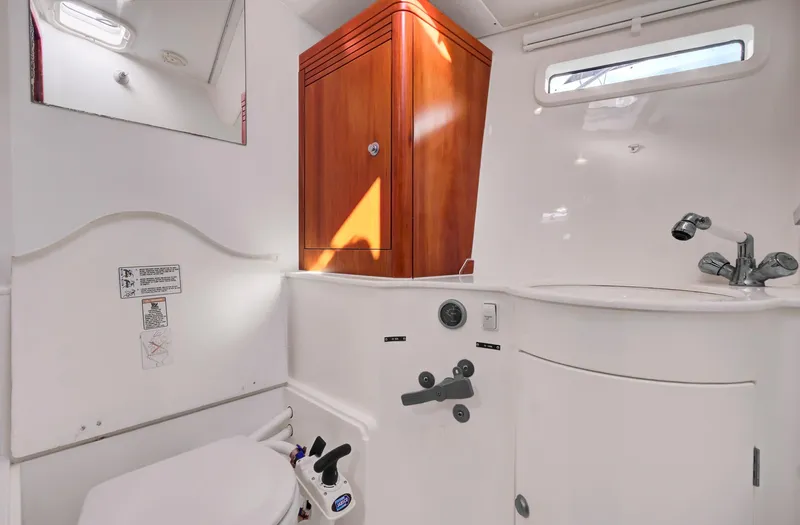 Friendship Yacht Photos Pics 