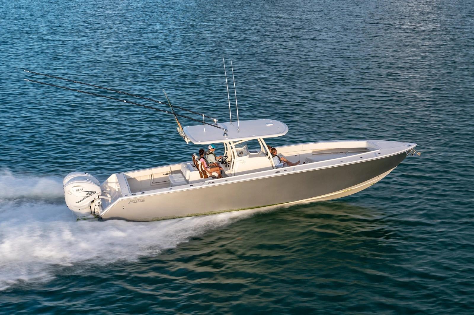 2023 Jupiter 38 HFS Center Console for sale - YachtWorld