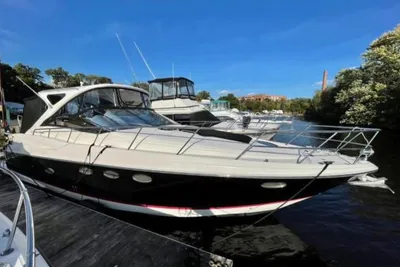 2008 Regal Commodore 4060