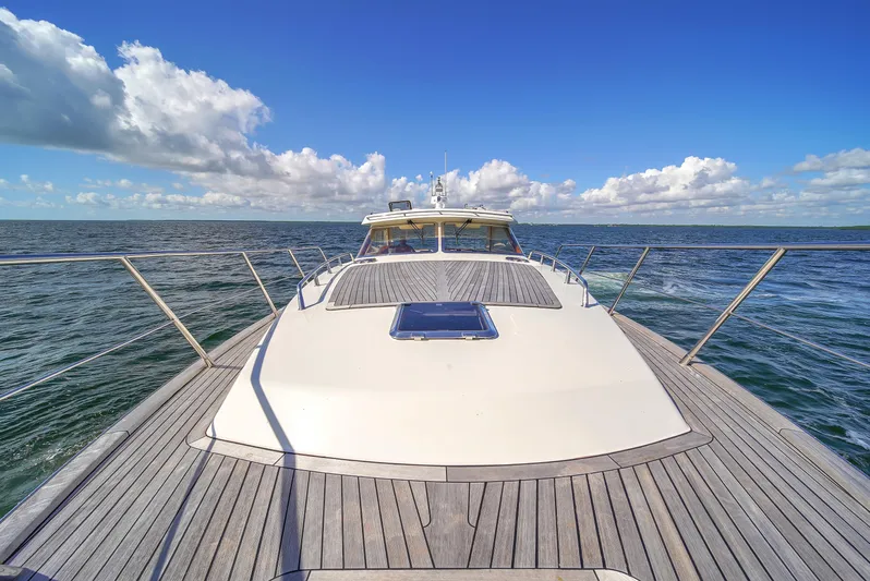 Noi Qauttro Yacht Photos Pics 