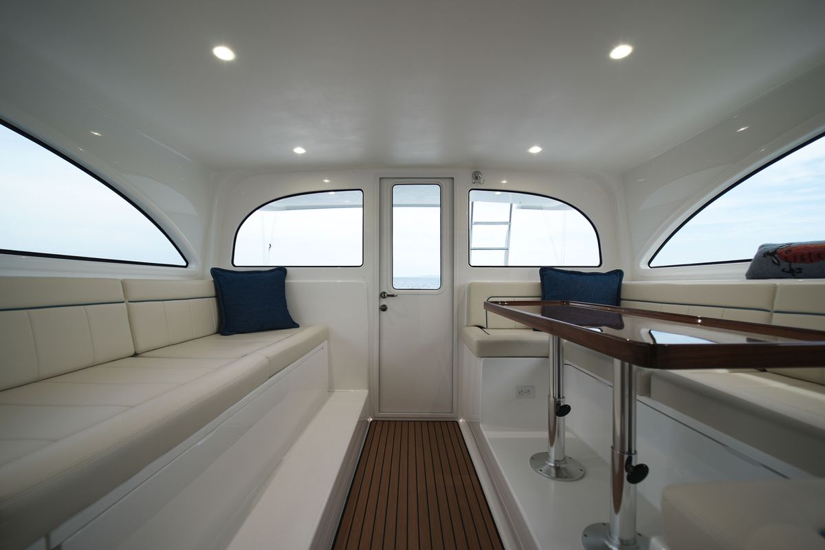 2025 Viking 46 