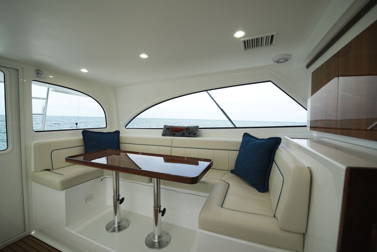 2025 Viking 46 