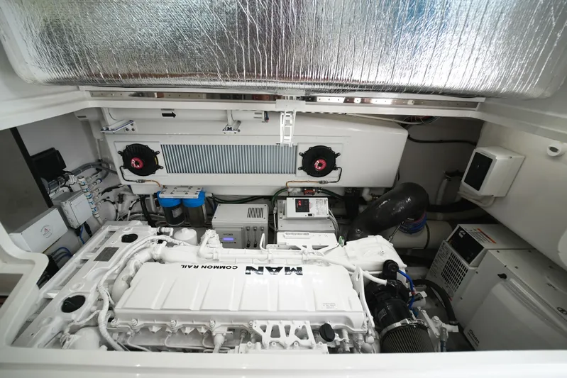 Hour Time Yacht Photos Pics 