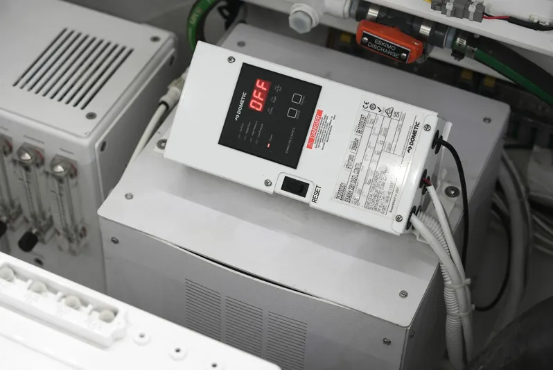 Hour Time Yacht Photos Pics 