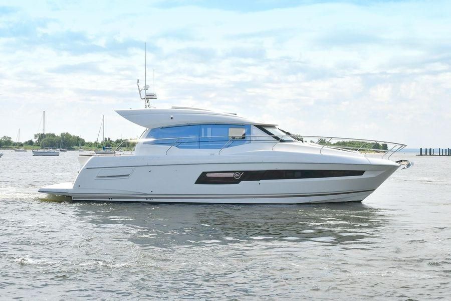 2019 Prestige 46 