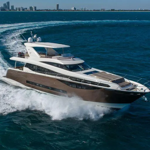 The Good Life Yacht Photos Pics Prestige 75 yacht cruising on the ocean, 2015 model.