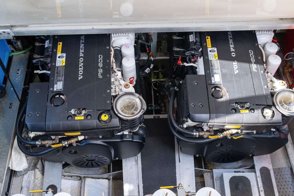 2013 Coastal Craft 45 