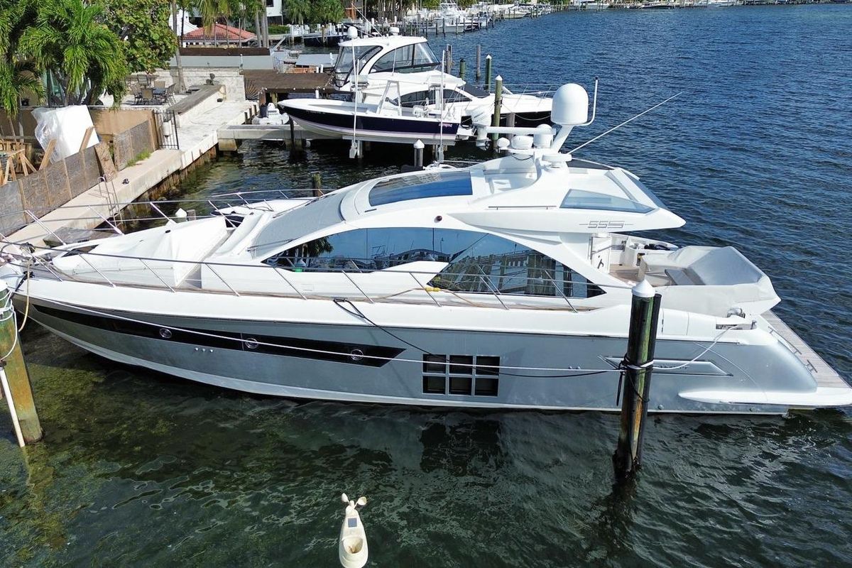 2015 Azimut 55 