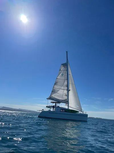 Fellowship Yacht Photos Pics 