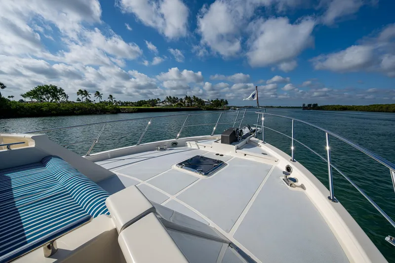 Cara Mia Yacht Photos Pics 