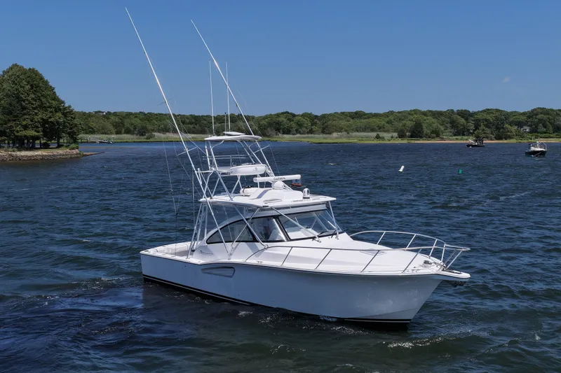 Salty Bear Yacht Photos Pics 2022 Albemarle 360 Express Fisherman boat cruising on a sunny day.