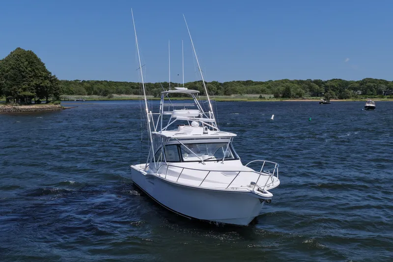 Salty Bear Yacht Photos Pics 2022 Albemarle 360 Express Fisherman boat cruising on a sunny day.