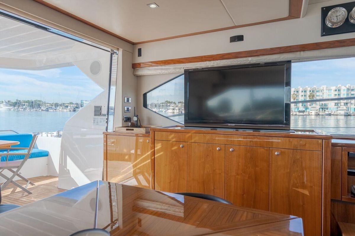 2010 Sunseeker 60 