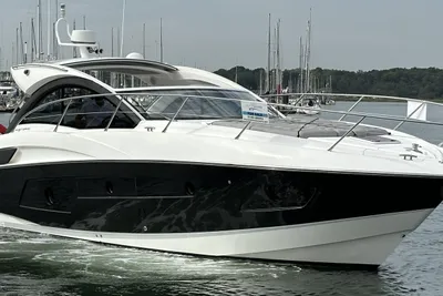2013 Sunseeker Portofino 40