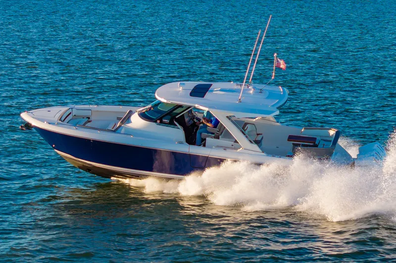 Natalee Yacht Photos Pics 